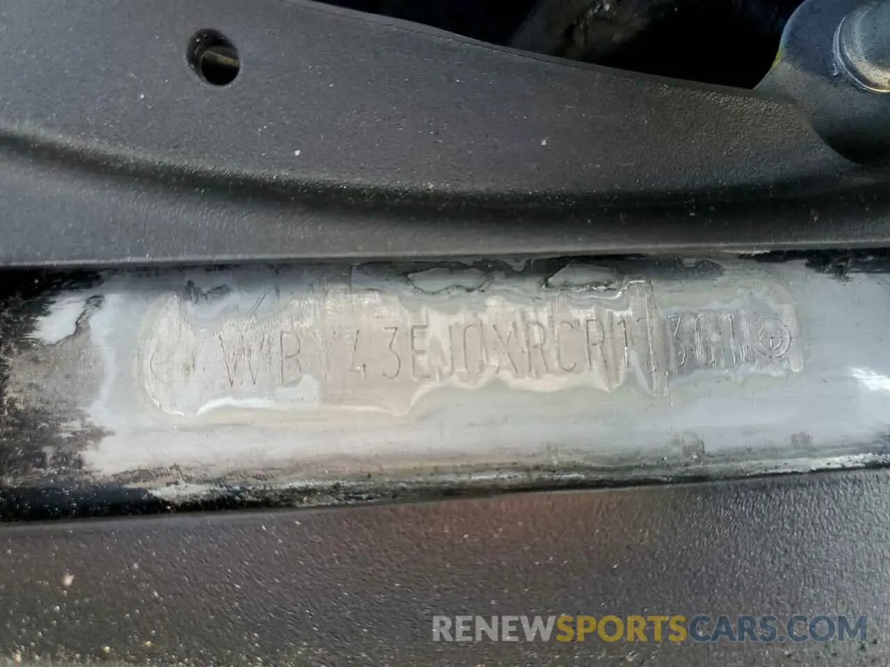 12 Photograph of a damaged car WBY43EJ0XRCR17381 BMW I7 EDRIVE5 2024