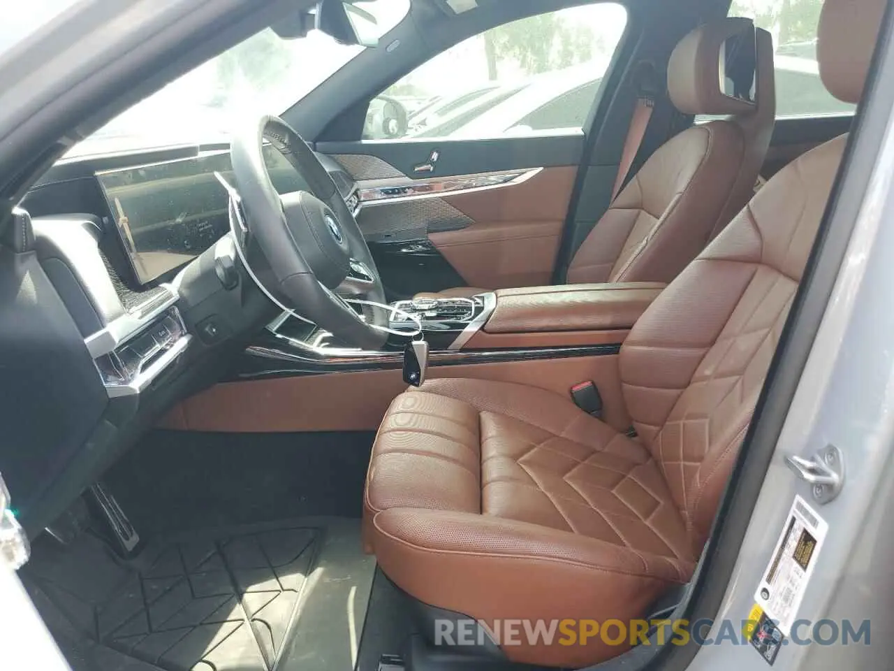 7 Photograph of a damaged car WBY43EJ0XRCR17381 BMW I7 EDRIVE5 2024