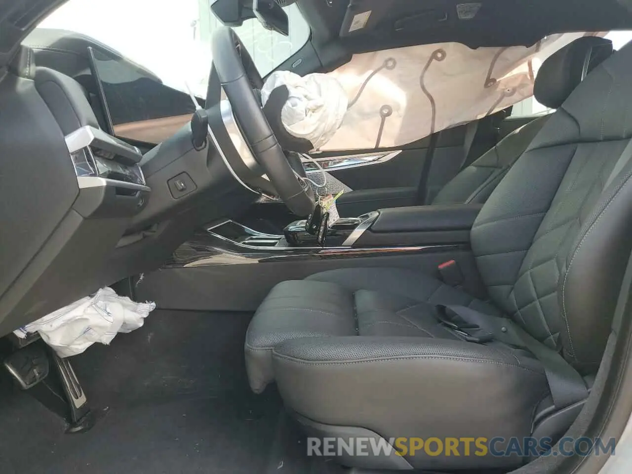 7 Photograph of a damaged car WBY53EJ04RCR17588 BMW I7 XDRIVE6 2024