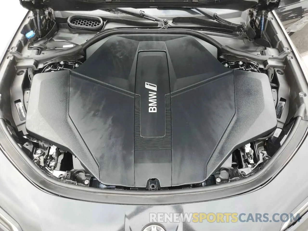 11 Photograph of a damaged car WBY53EJ05RCP85098 BMW I7 XDRIVE6 2024