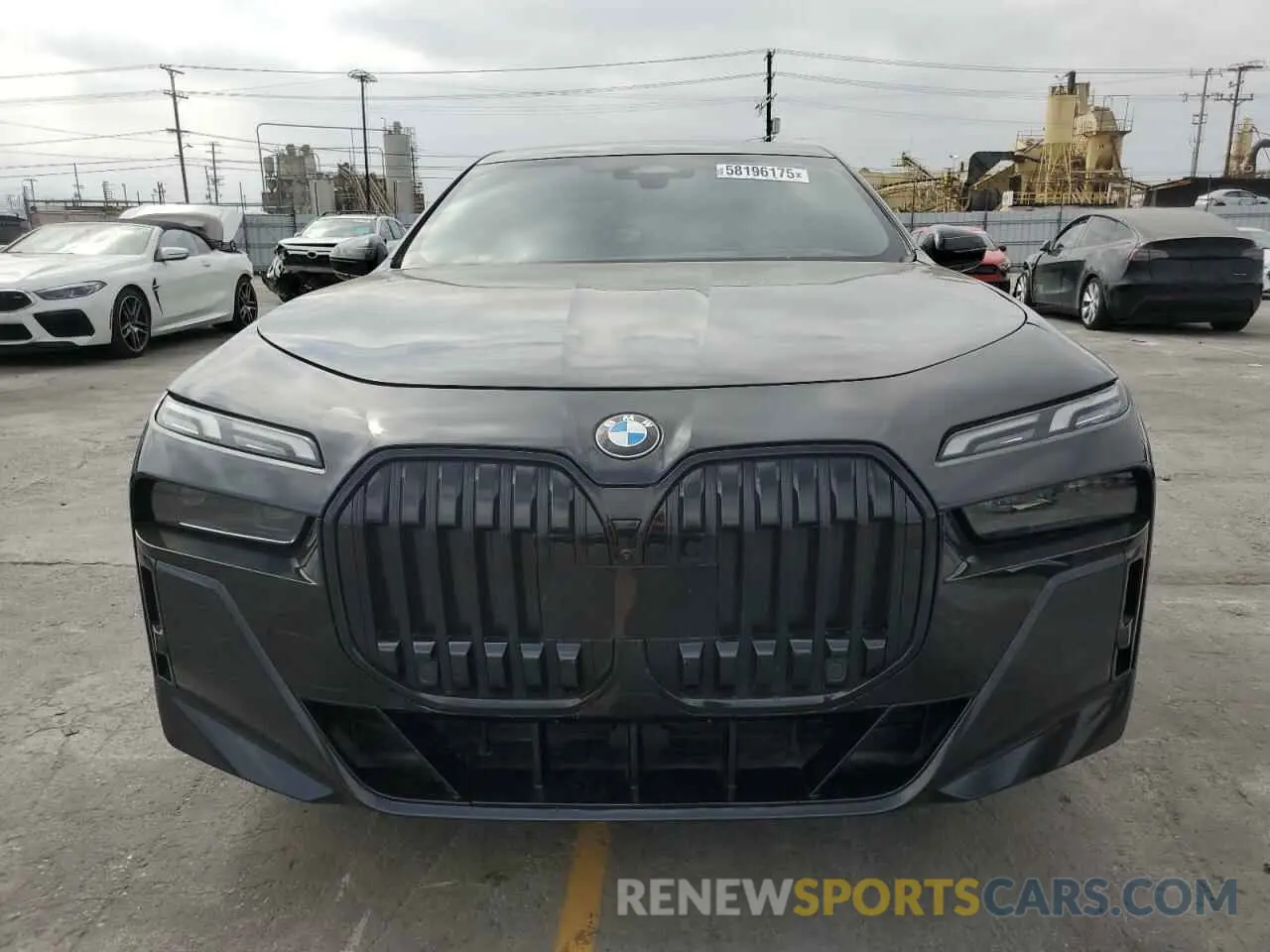 5 Photograph of a damaged car WBY53EJ05RCP85098 BMW I7 XDRIVE6 2024