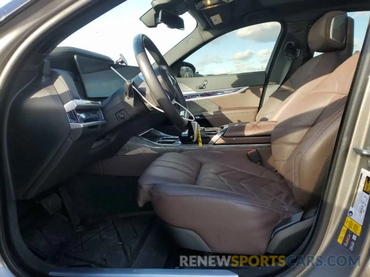 7 Photograph of a damaged car WBY53EJ07RCP22309 BMW I7 XDRIVE6 2024