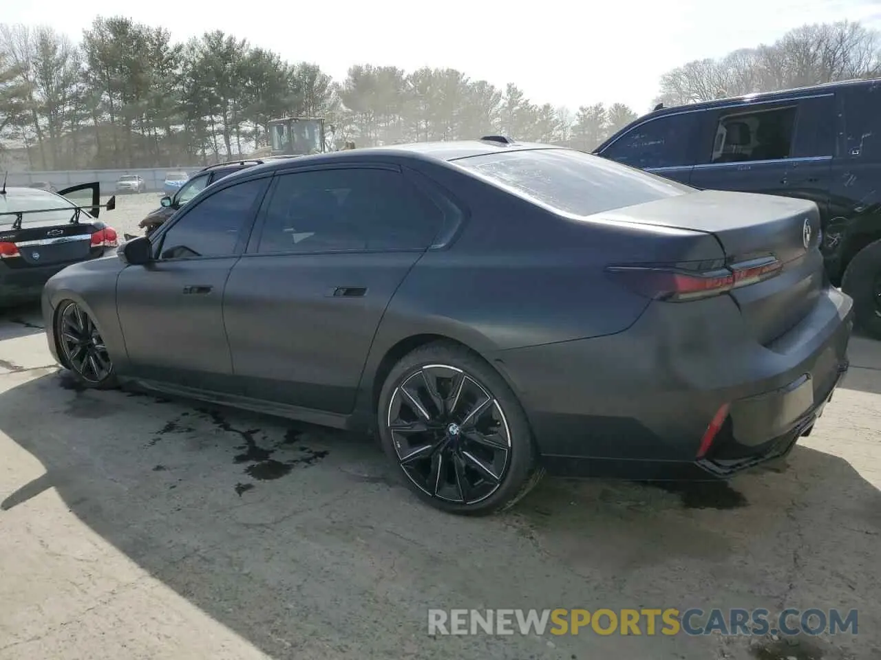 2 Photograph of a damaged car WBY53EJ07RCR57860 BMW I7 XDRIVE6 2024