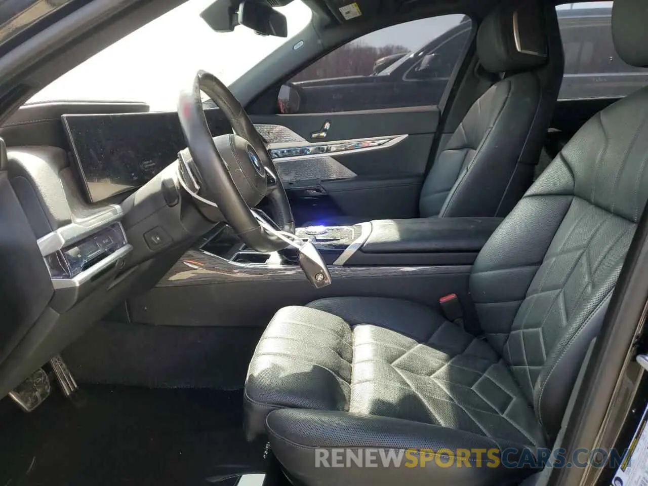 7 Photograph of a damaged car WBY53EJ07RCR57860 BMW I7 XDRIVE6 2024