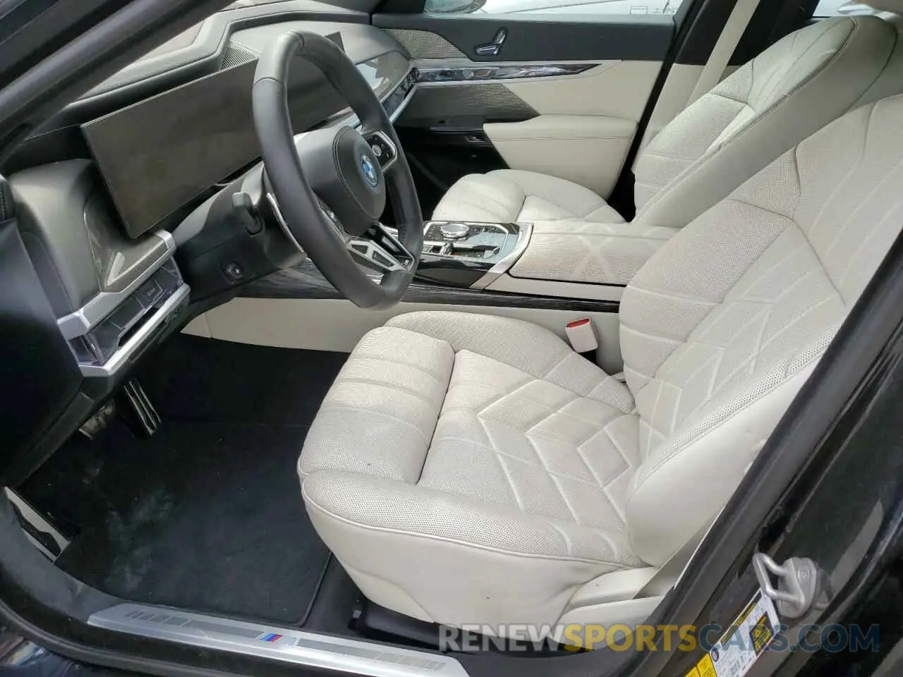 7 Photograph of a damaged car WBY53EJ08RCP19497 BMW I7 XDRIVE6 2024