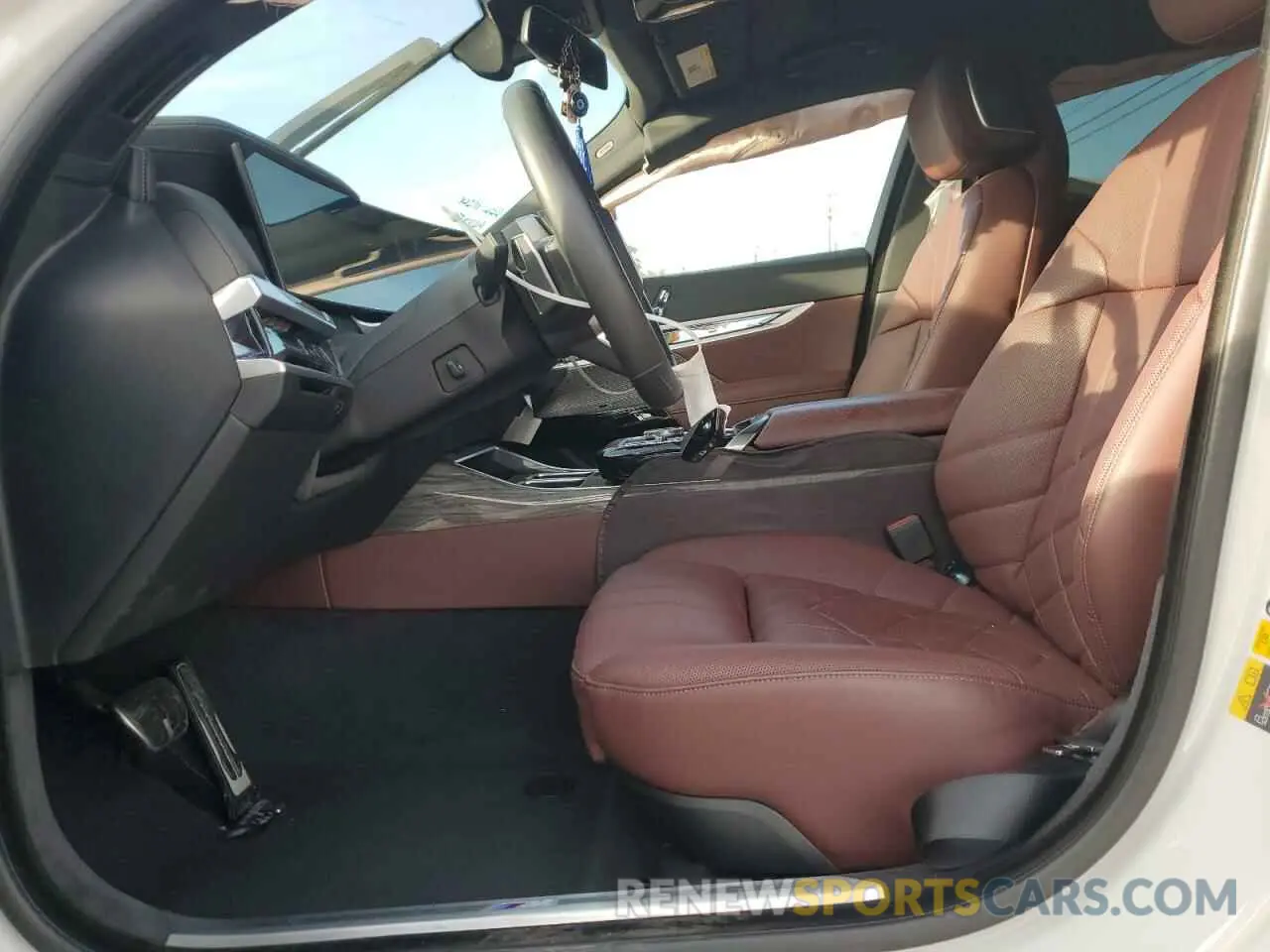 7 Photograph of a damaged car WBY53EJ08RCP58753 BMW I7 XDRIVE6 2024