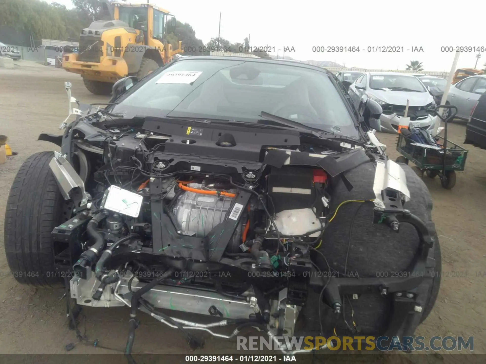 6 Photograph of a damaged car WBY2Z6C5XKVB82838 BMW I8 2019