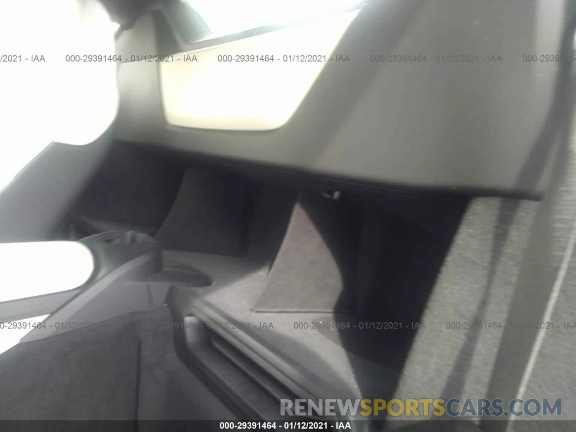 8 Photograph of a damaged car WBY2Z6C5XKVB82838 BMW I8 2019