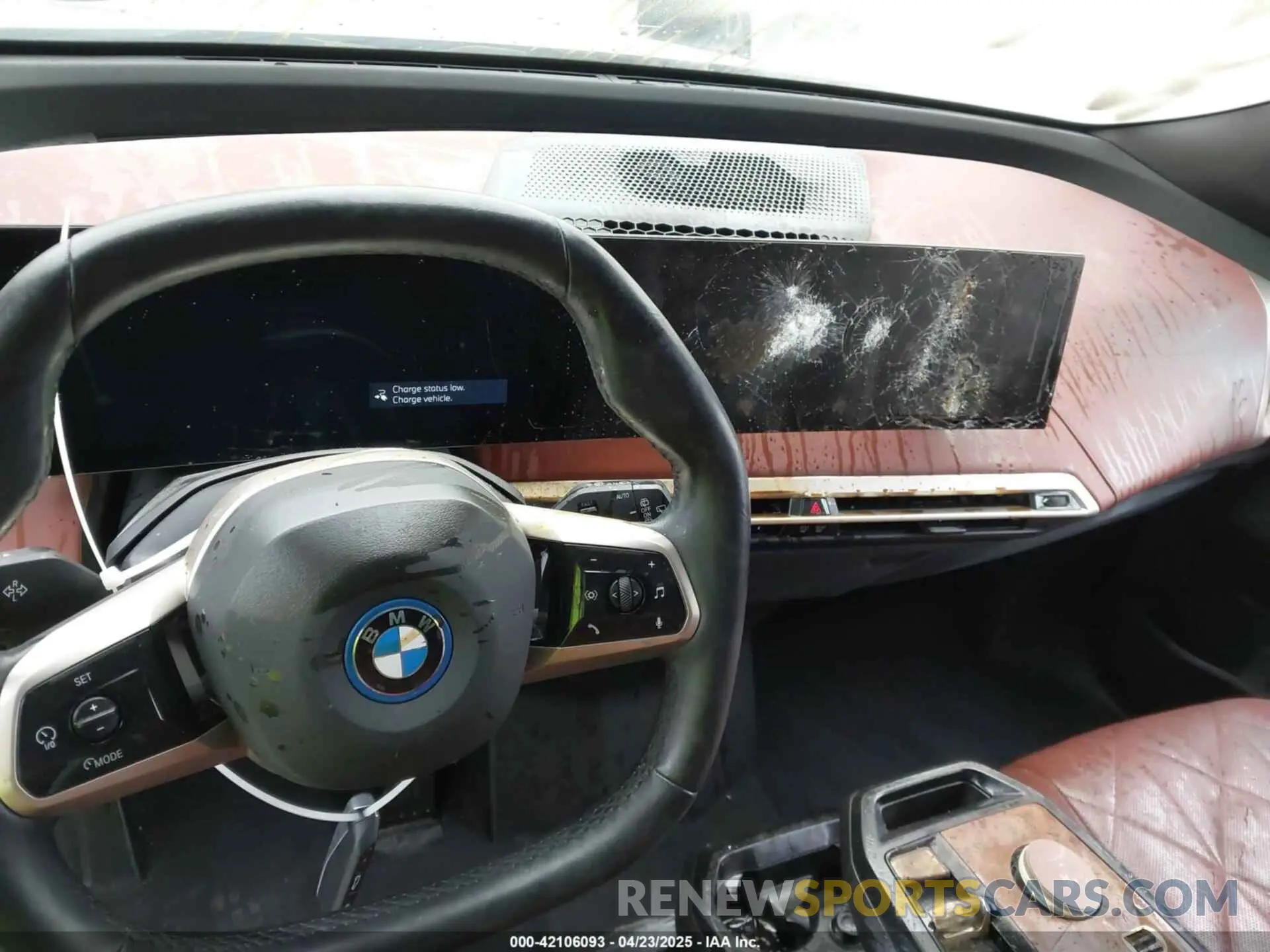 21 Photograph of a damaged car WB523CF01NCK27983 BMW IX 2022