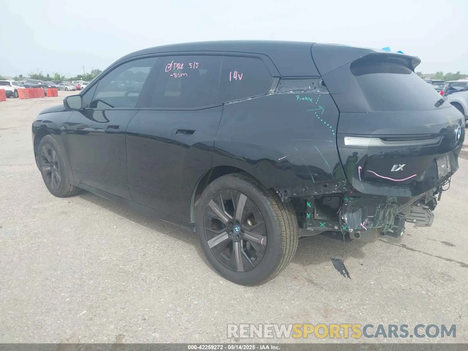 3 Photograph of a damaged car WB523CF01PCL99255 BMW IX 2023