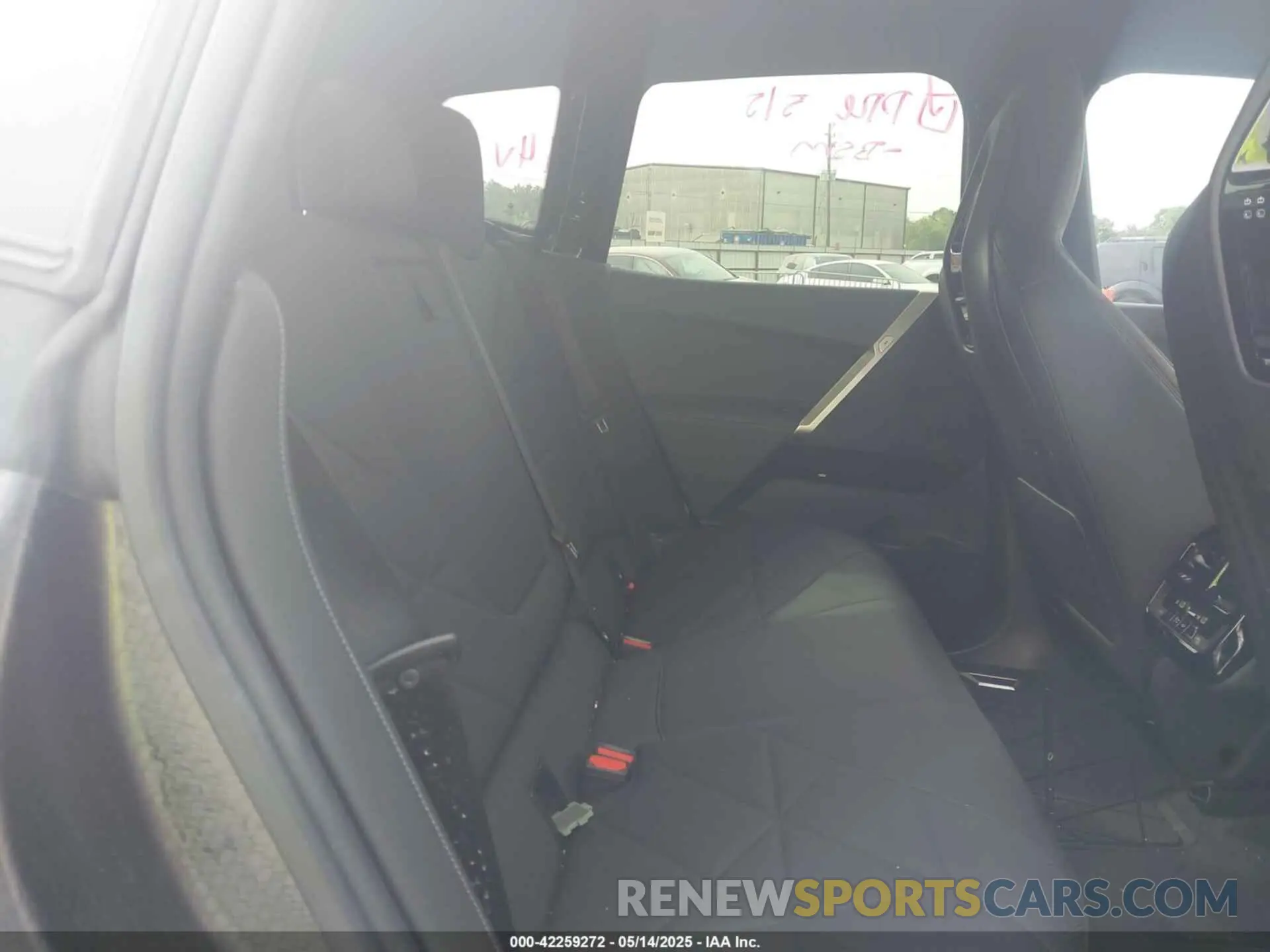 8 Photograph of a damaged car WB523CF01PCL99255 BMW IX 2023