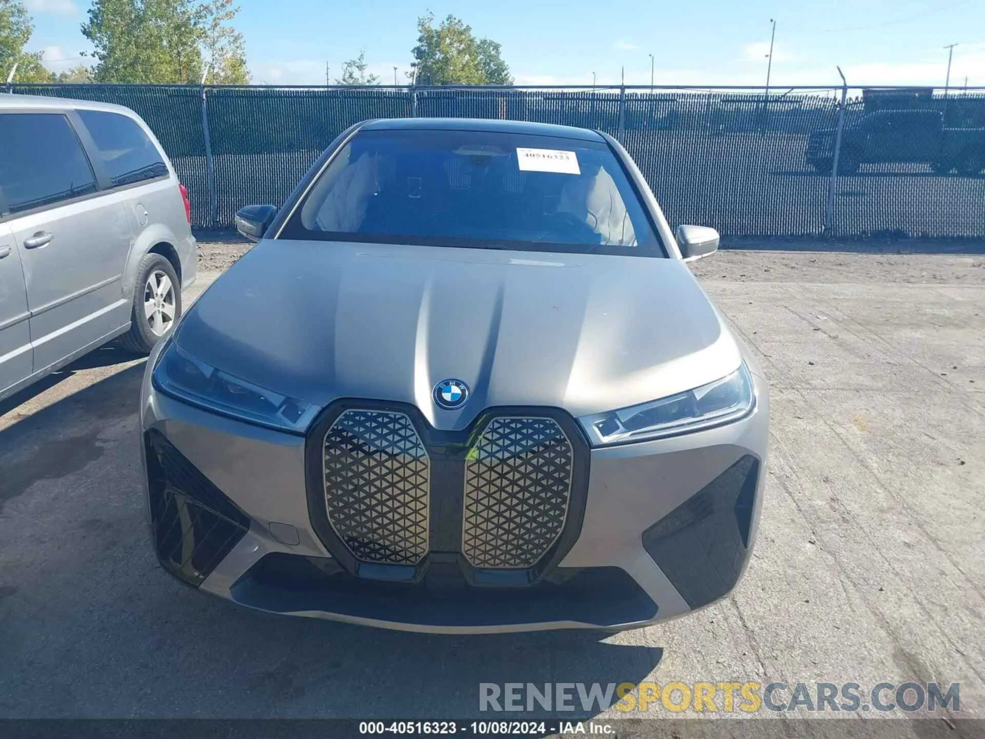 12 Photograph of a damaged car WB533CF03PCL47968 BMW IX 2023