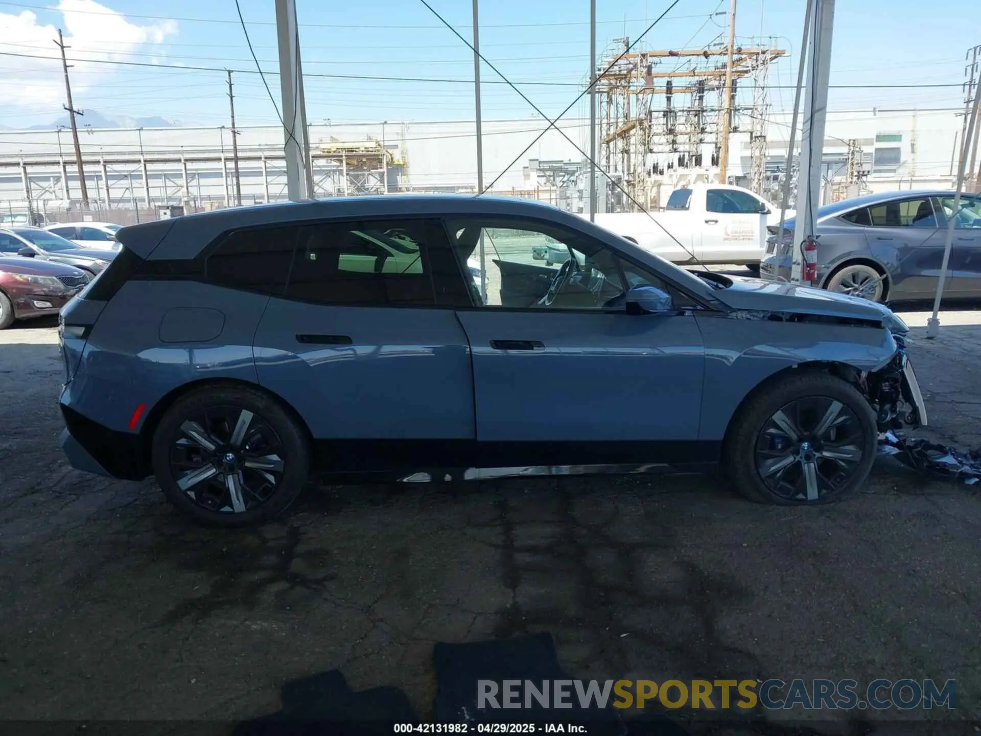 13 Photograph of a damaged car WB533CF04PCM96583 BMW IX 2023