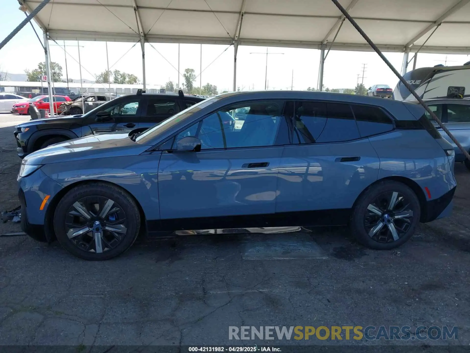 14 Photograph of a damaged car WB533CF04PCM96583 BMW IX 2023