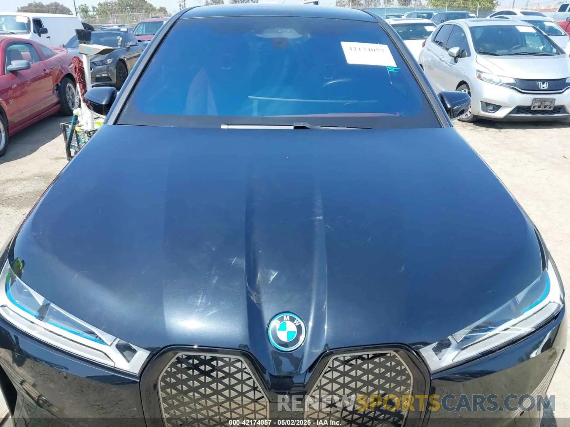 10 Photograph of a damaged car WB533CF07PCM29900 BMW IX 2023