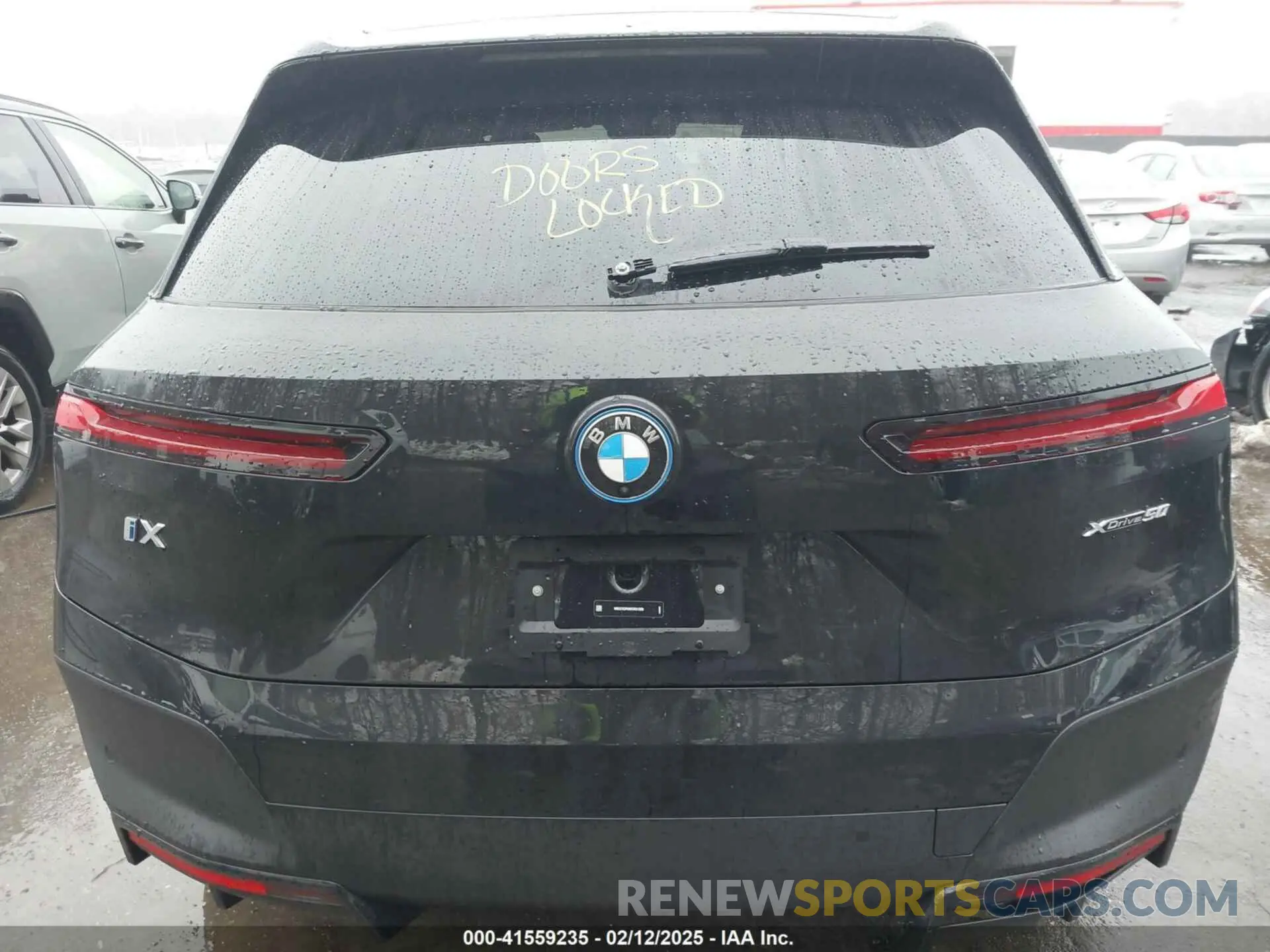 15 Photograph of a damaged car WB523CF04RCR31259 BMW IX 2024