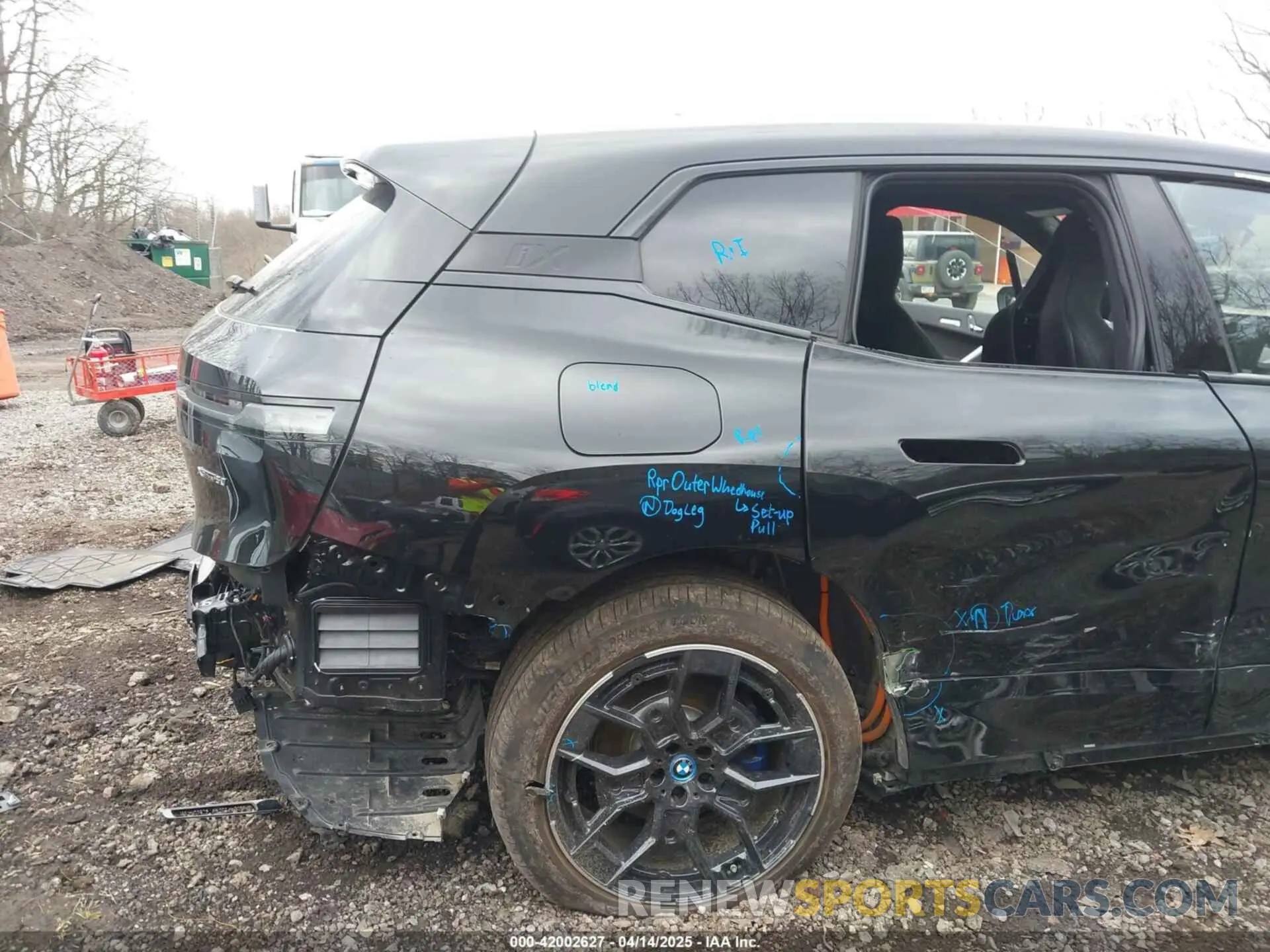 20 Photograph of a damaged car WB523CF00SCT84335 BMW IX 2025