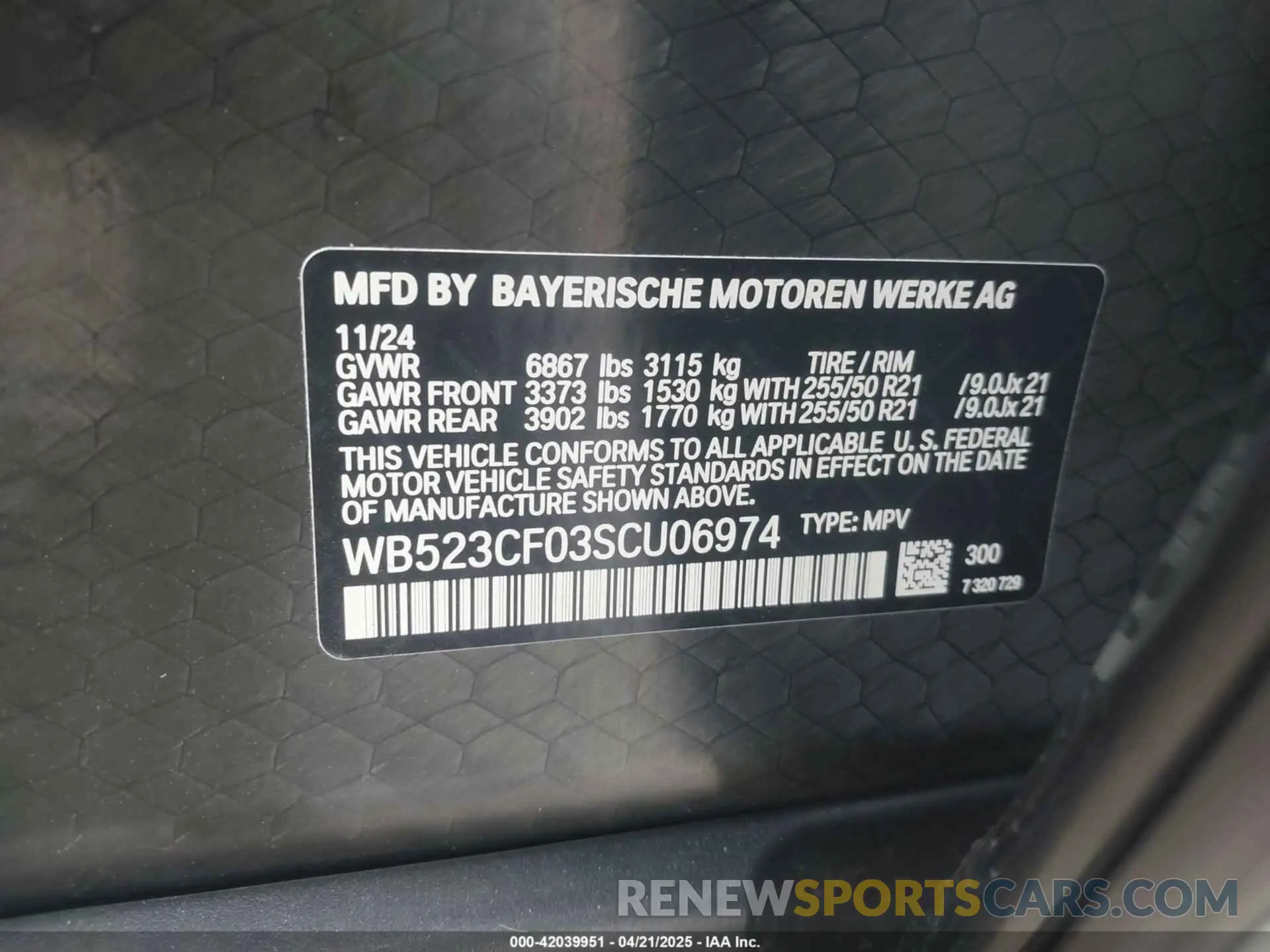 9 Photograph of a damaged car WB523CF03SCU06974 BMW IX 2025