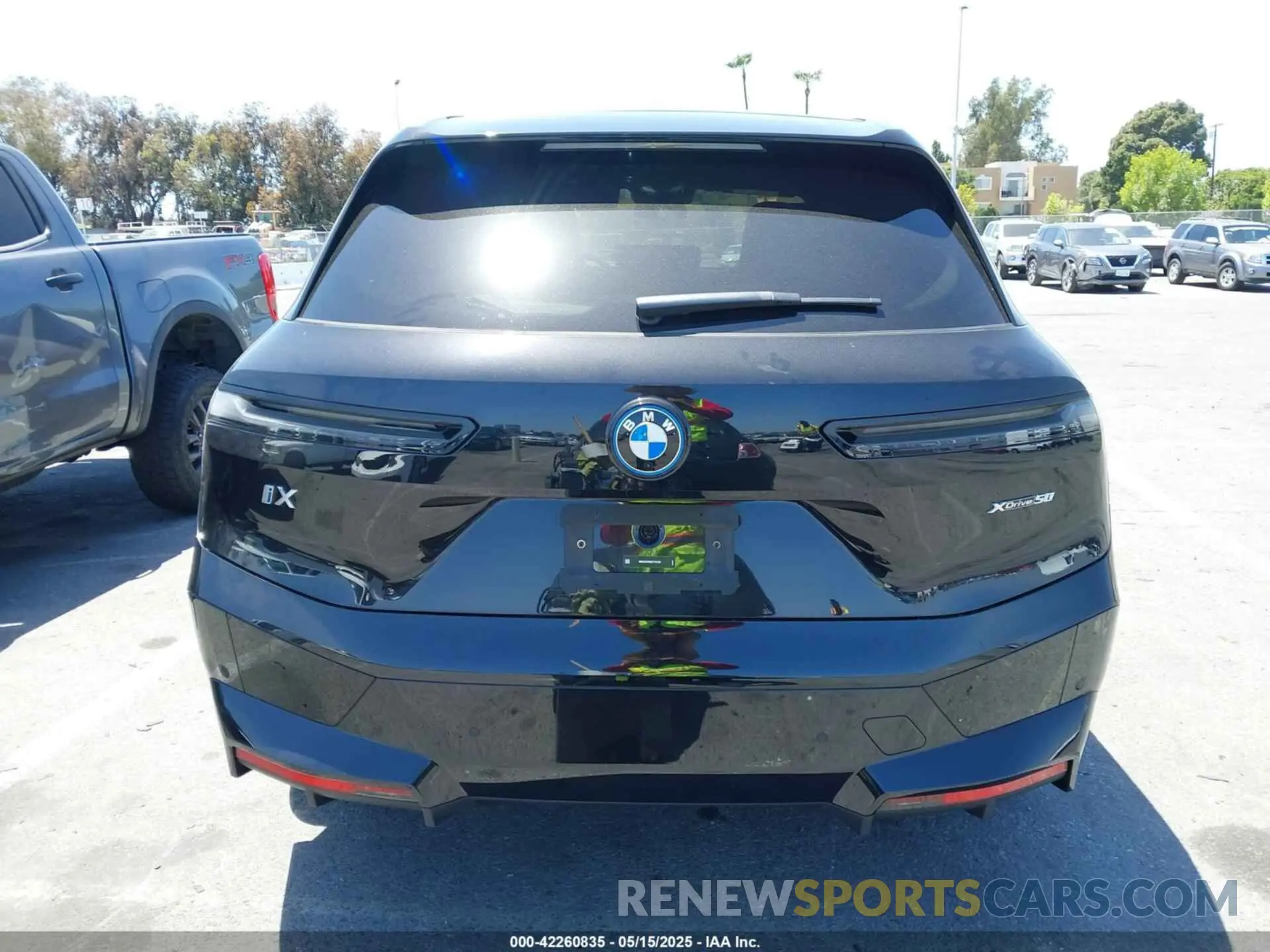 16 Photograph of a damaged car WB523CF09SCT75150 BMW IX 2025