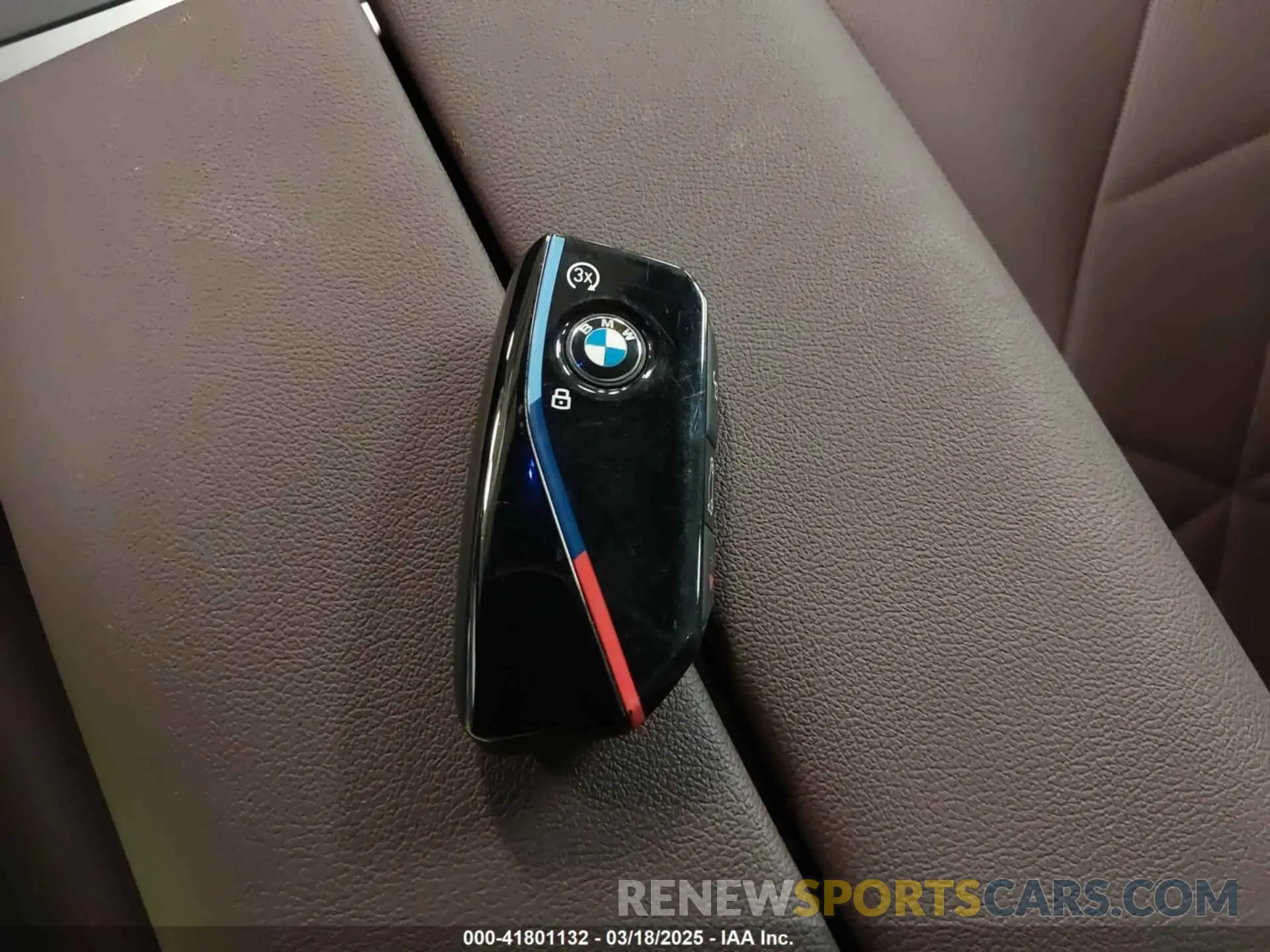 11 Photograph of a damaged car WB533CF02SCS73399 BMW IX 2025