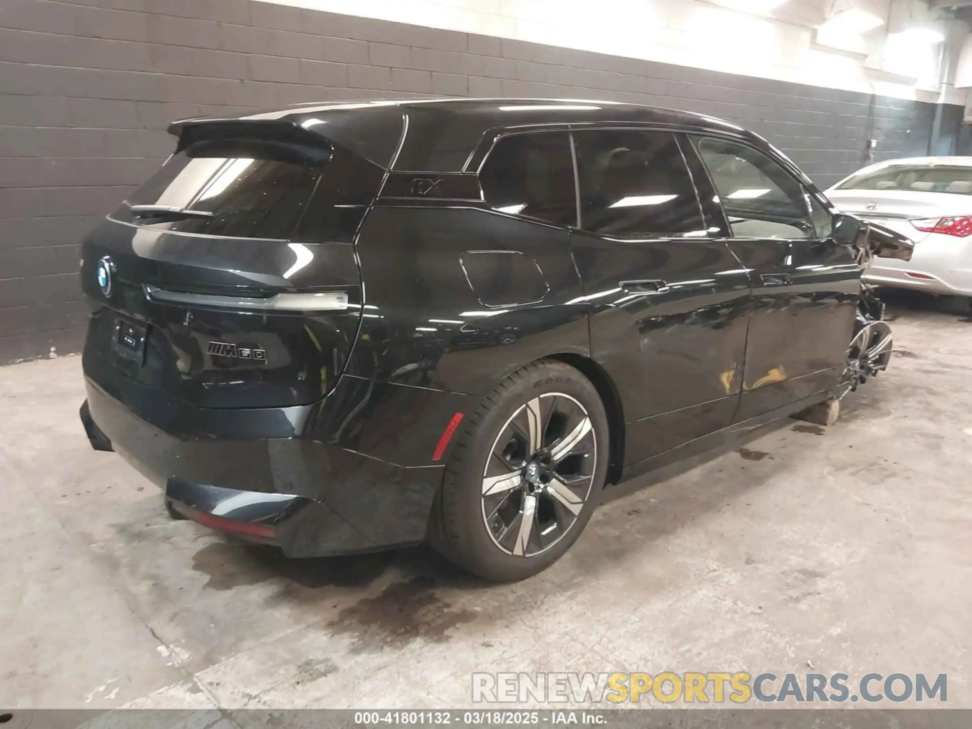 4 Photograph of a damaged car WB533CF02SCS73399 BMW IX 2025