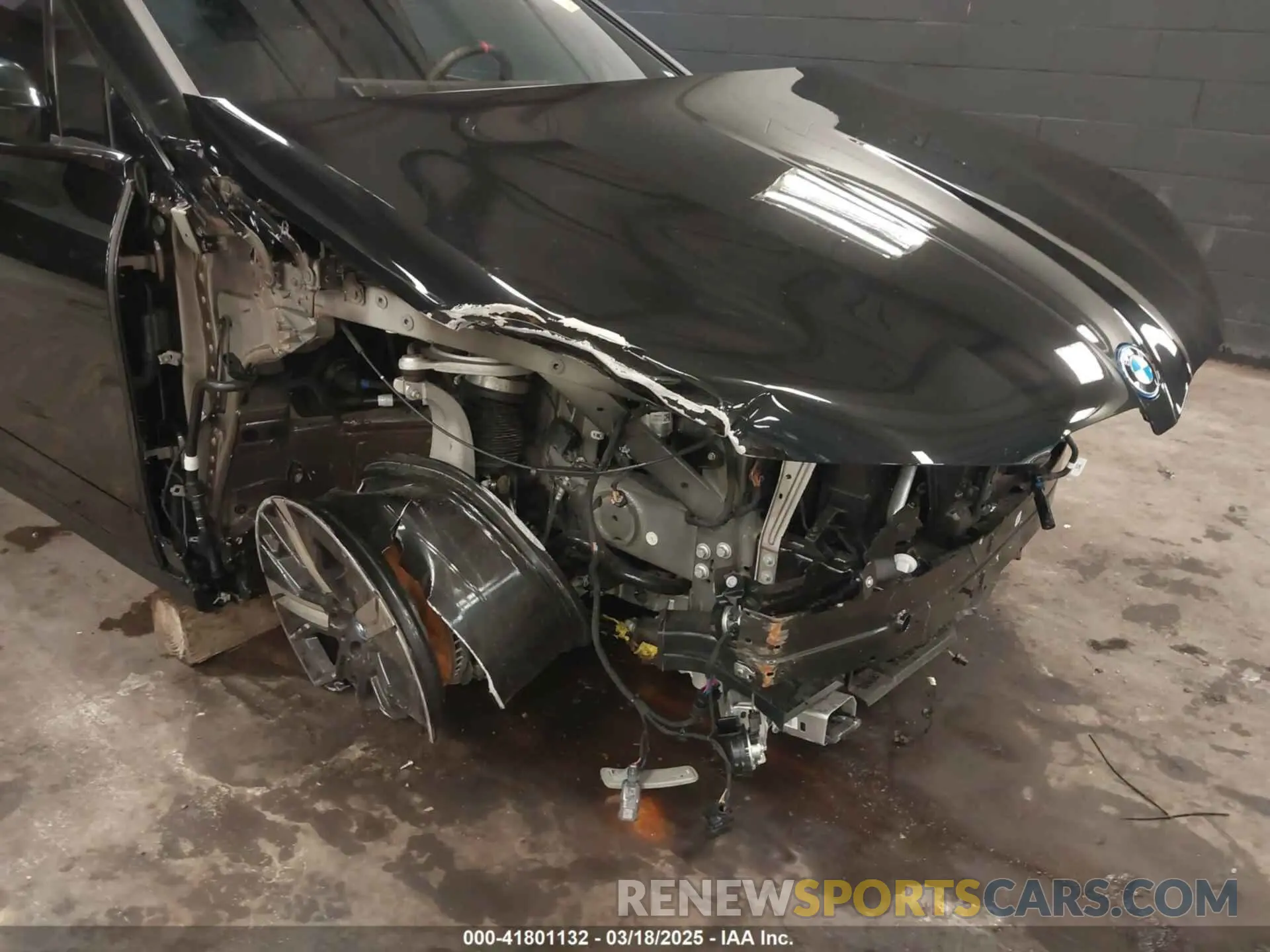 6 Photograph of a damaged car WB533CF02SCS73399 BMW IX 2025