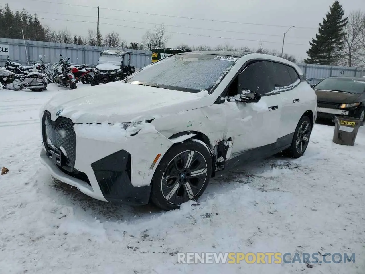 1 Photograph of a damaged car WB513CF07PCM60085 BMW IX XDRIVE4 2023