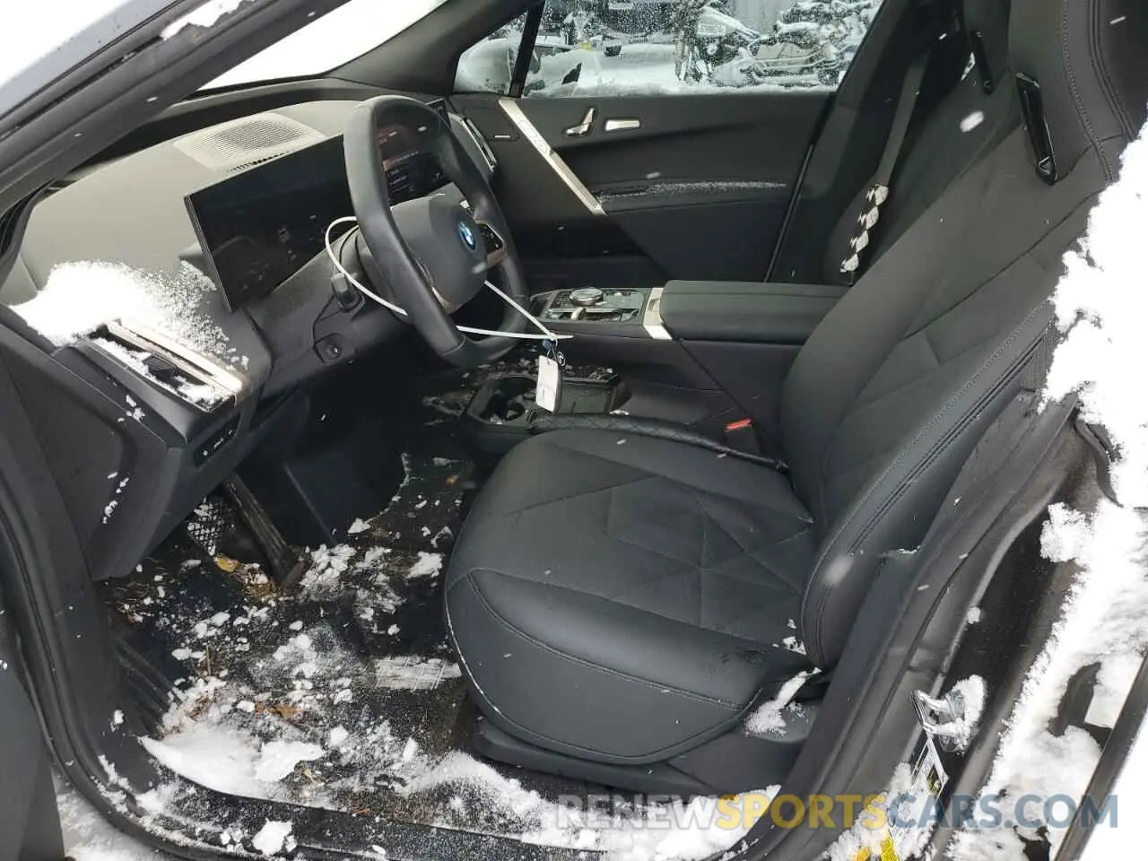 7 Photograph of a damaged car WB513CF07PCM60085 BMW IX XDRIVE4 2023