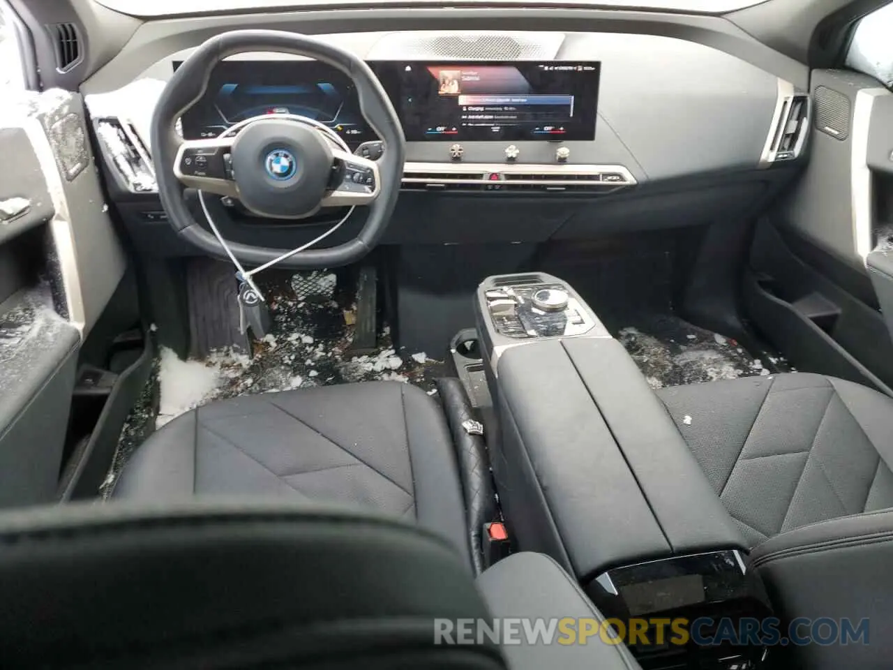 8 Photograph of a damaged car WB513CF07PCM60085 BMW IX XDRIVE4 2023