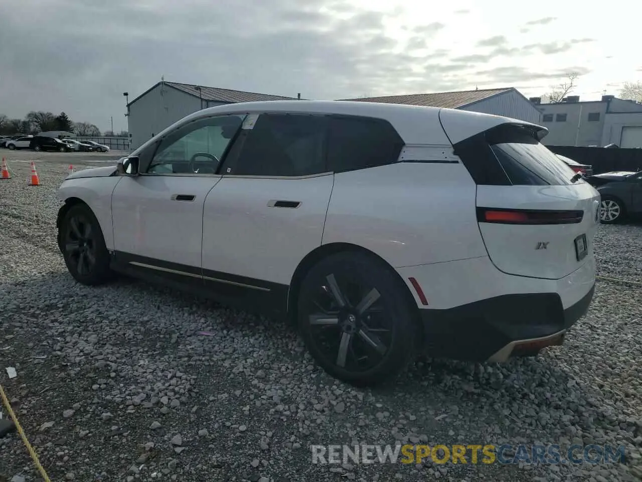 2 Photograph of a damaged car WB523CF07NCK63449 BMW IX XDRIVE5 2022
