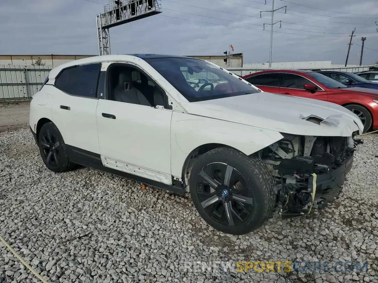 4 Photograph of a damaged car WB523CF07NCK63449 BMW IX XDRIVE5 2022