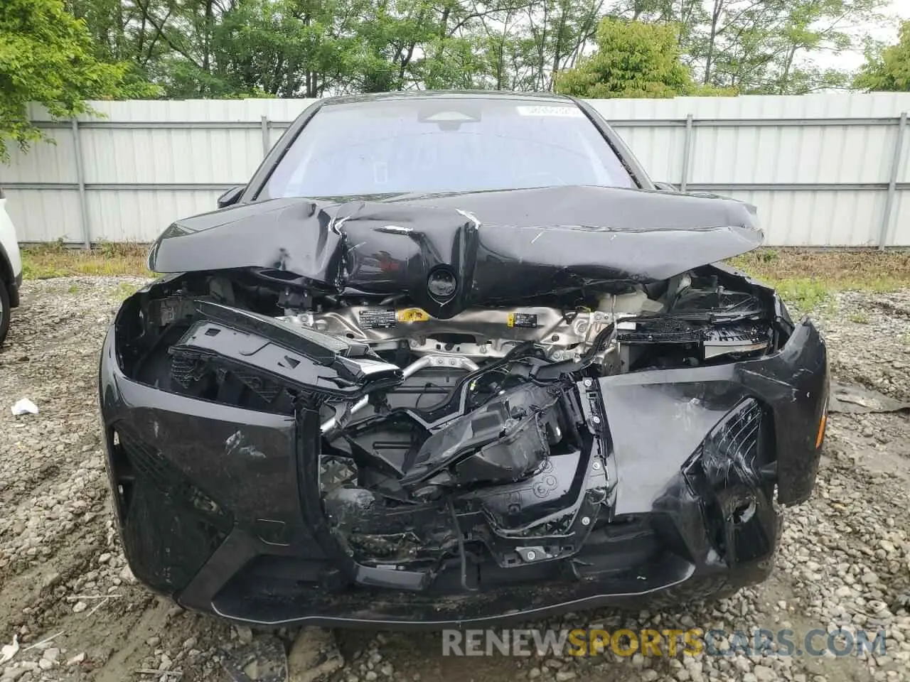 5 Photograph of a damaged car WB523CF08NCK28256 BMW IX XDRIVE5 2022