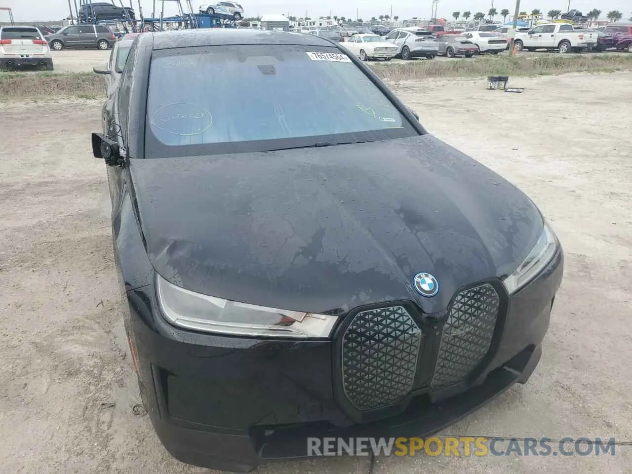 5 Photograph of a damaged car WB523CF09PCL61532 BMW IX XDRIVE5 2023