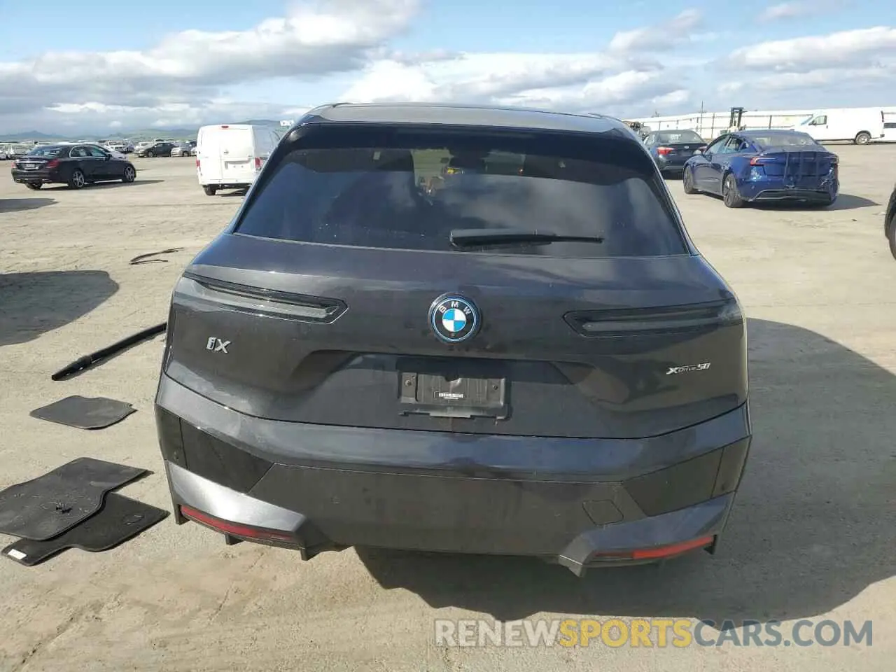 6 Photograph of a damaged car WB523CF00RCN44708 BMW IX XDRIVE5 2024