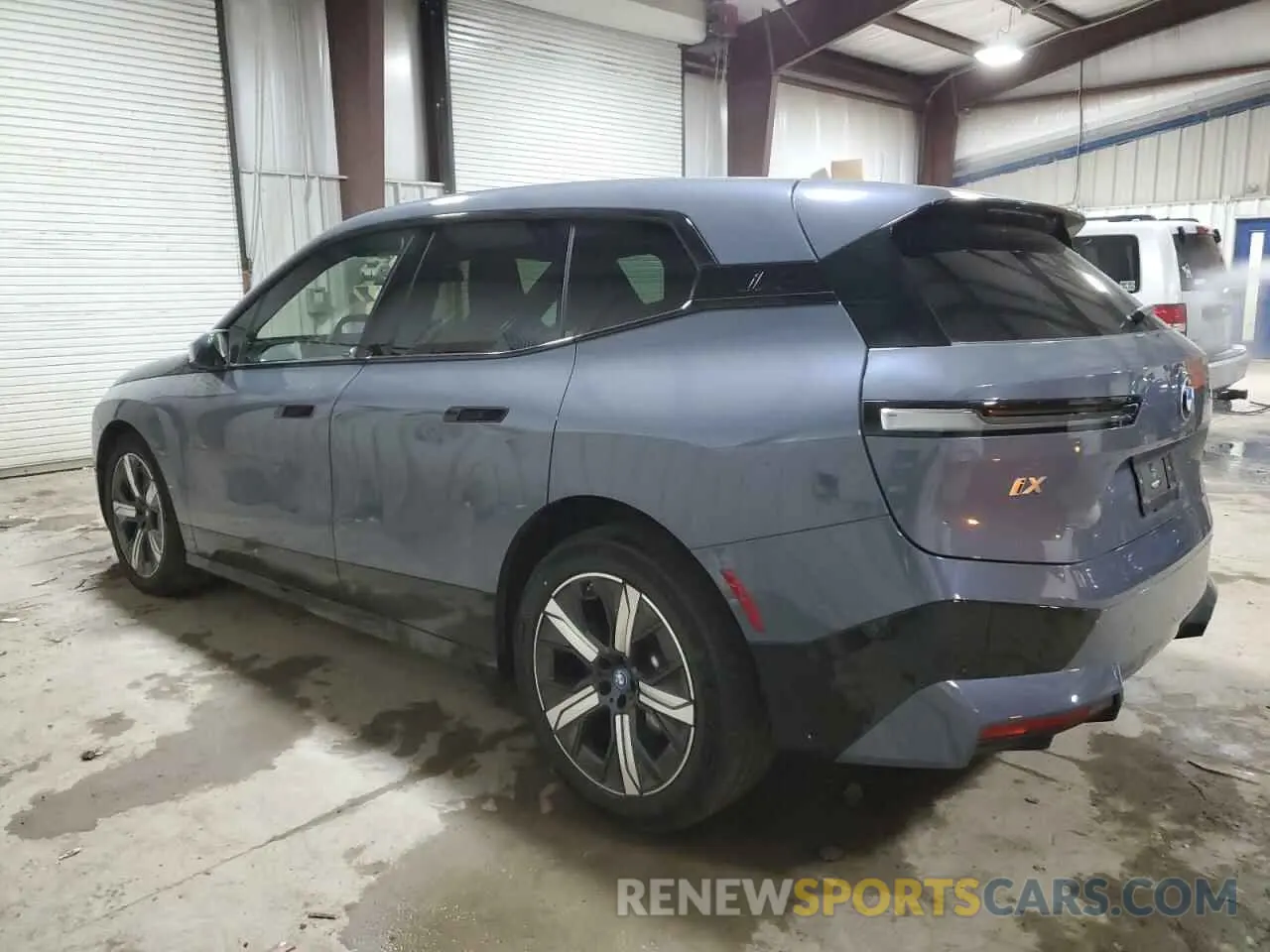 2 Photograph of a damaged car WB523CF04RCN49961 BMW IX XDRIVE5 2024