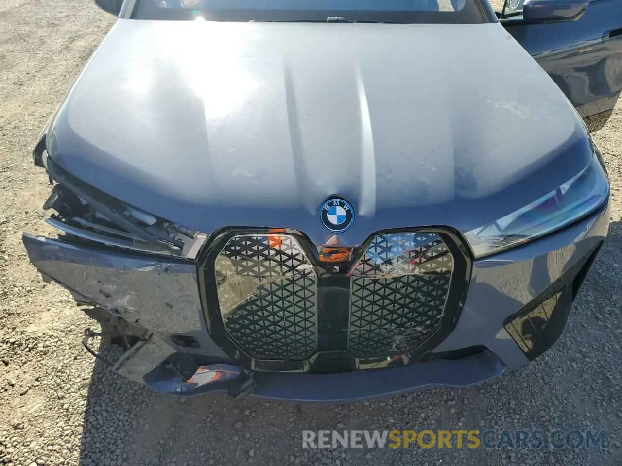 11 Photograph of a damaged car WB523CF05RCP06462 BMW IX XDRIVE5 2024
