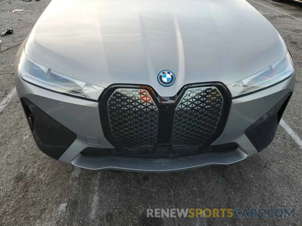 12 Photograph of a damaged car WB523CF07RCP34411 BMW IX XDRIVE5 2024