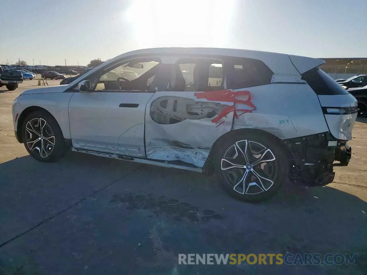 2 Photograph of a damaged car WB523CF08RCP70639 BMW IX XDRIVE5 2024