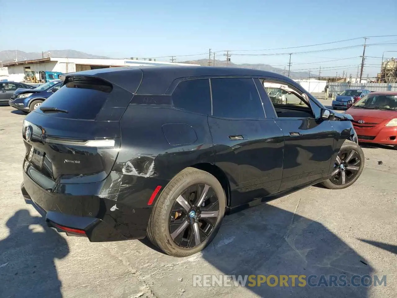 3 Photograph of a damaged car WB523CF08RCR85731 BMW IX XDRIVE5 2024