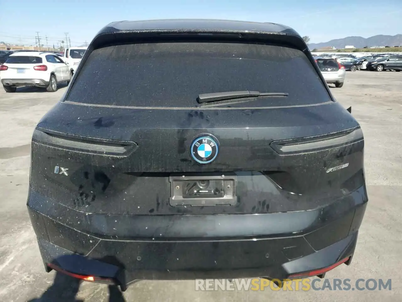 6 Photograph of a damaged car WB523CF0XRCP42843 BMW IX XDRIVE5 2024