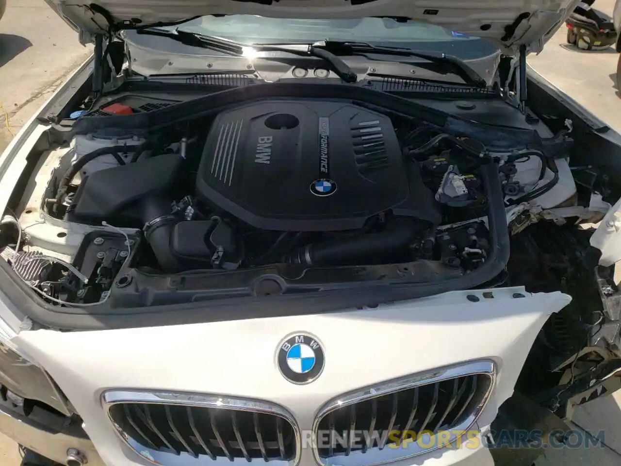 7 Photograph of a damaged car WBA2J7C57K7D23297 BMW M2 2019