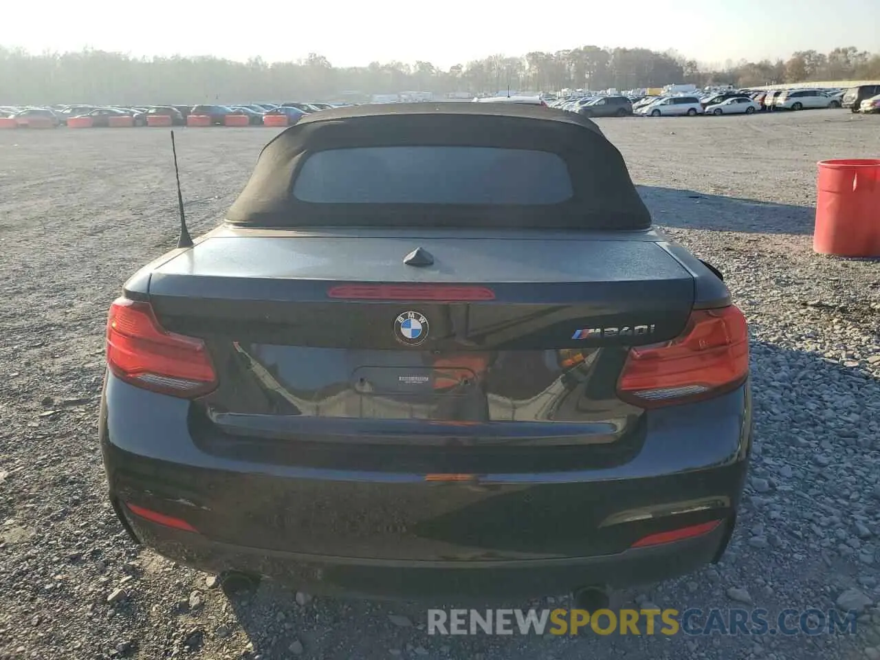6 Photograph of a damaged car WBA2N1C50KVC28934 BMW M2 2019