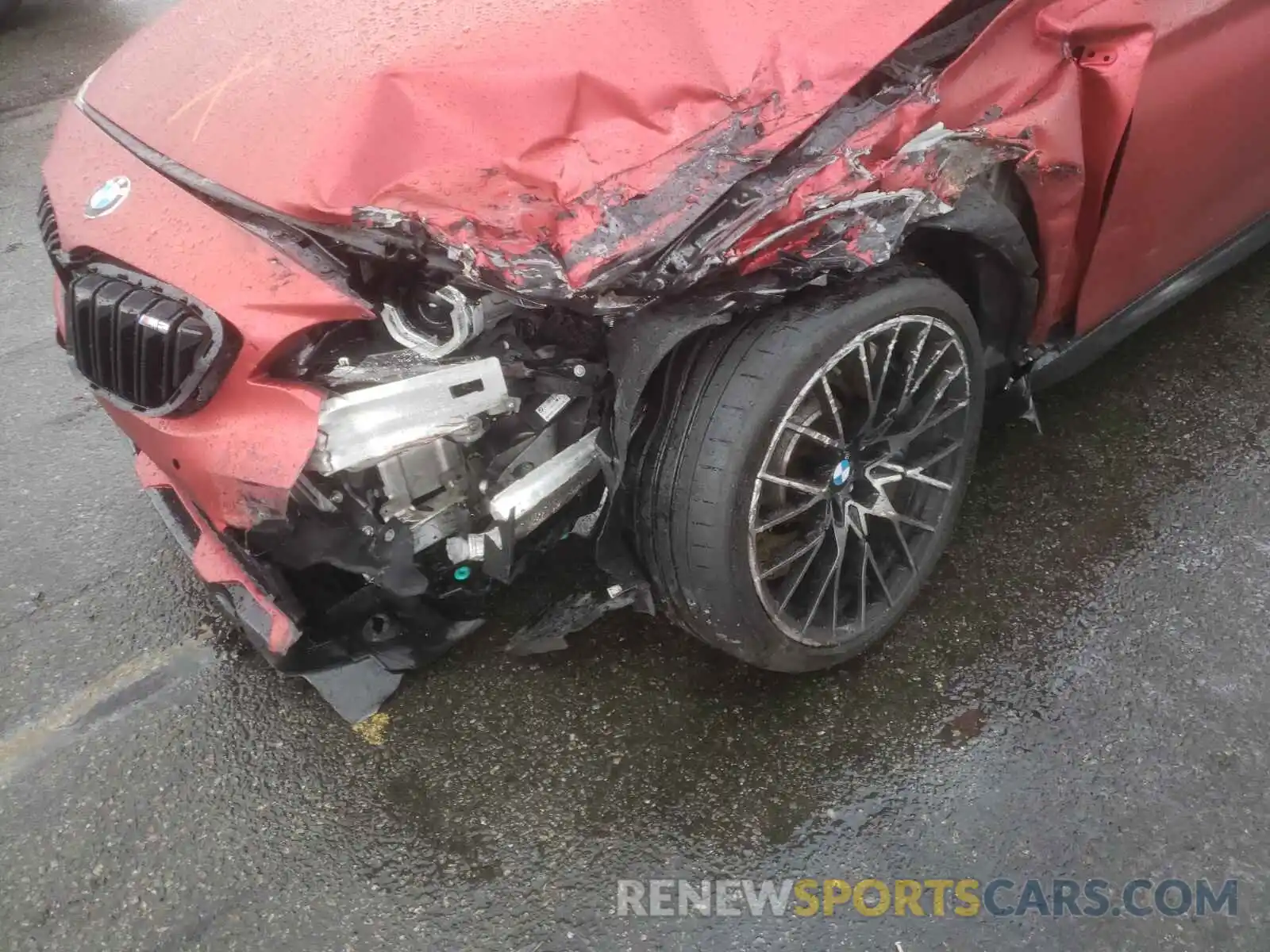 9 Photograph of a damaged car WBS2U7C53KVJ07703 BMW M2 2019