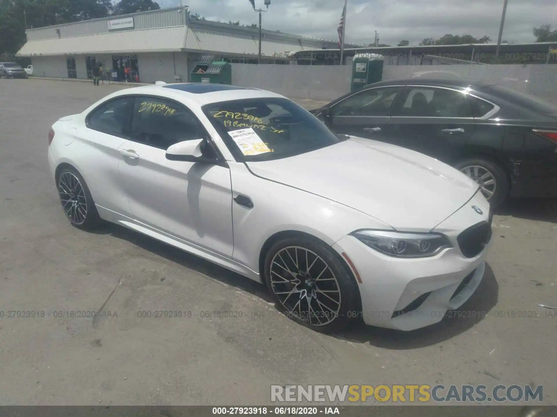 1 Photograph of a damaged car WBS2U7C55KVB09181 BMW M2 2019