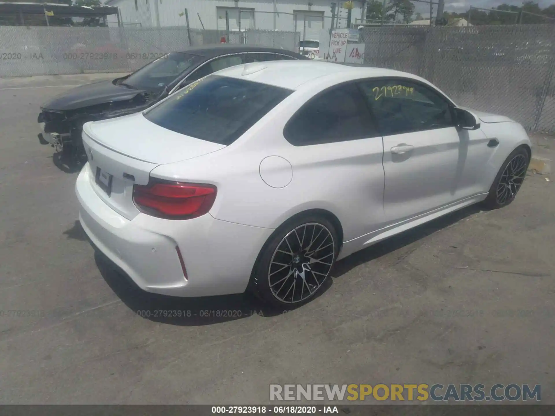 4 Photograph of a damaged car WBS2U7C55KVB09181 BMW M2 2019