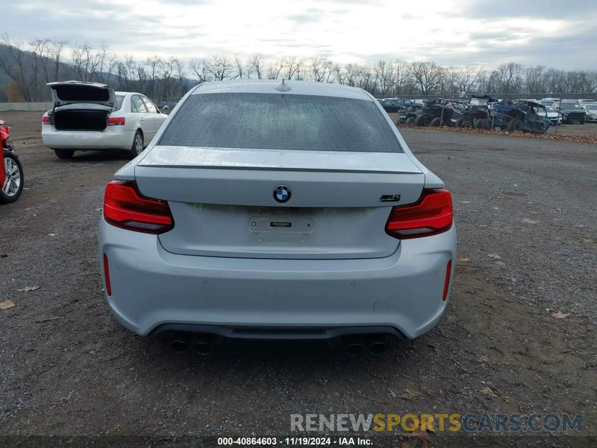 16 Photograph of a damaged car WBS2U7C59KVB09247 BMW M2 2019