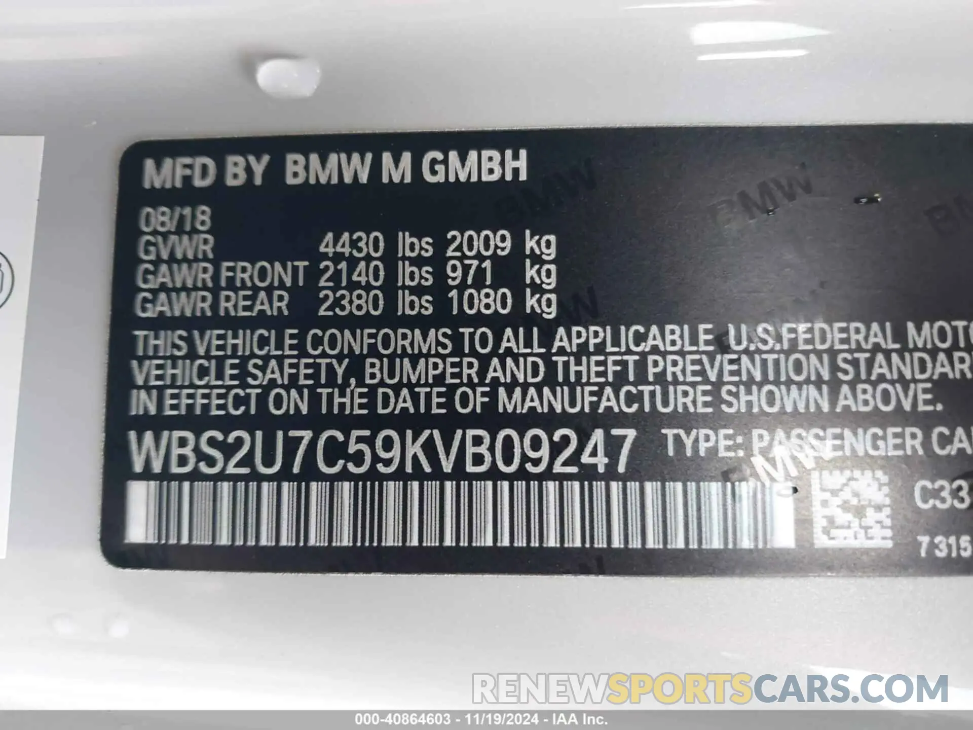 9 Photograph of a damaged car WBS2U7C59KVB09247 BMW M2 2019