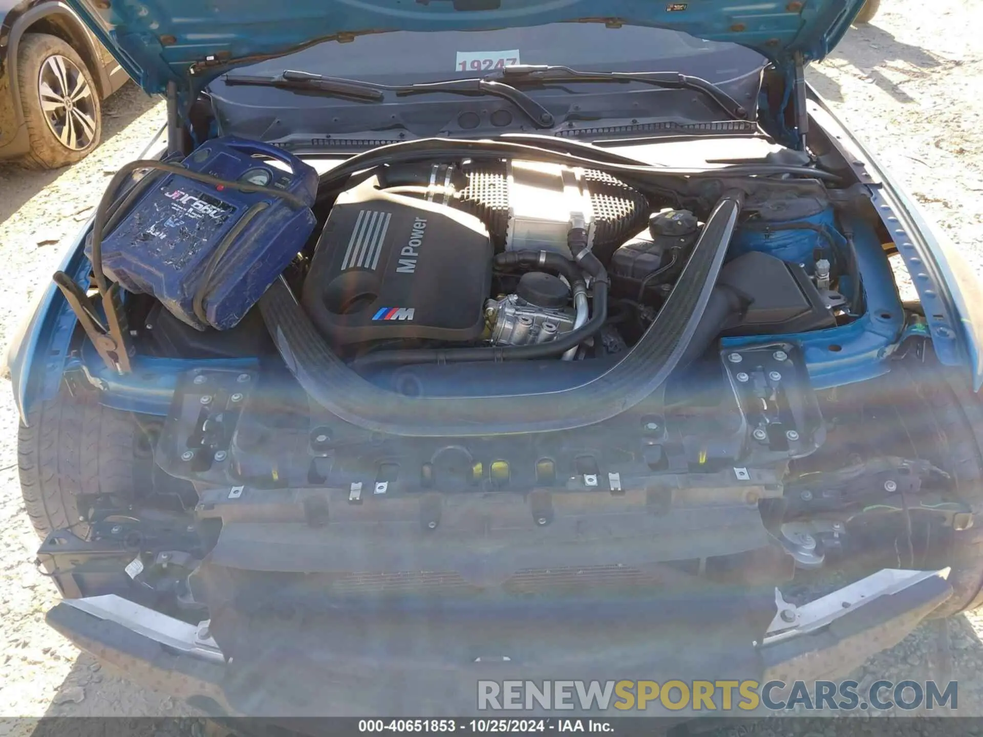 10 Photograph of a damaged car WBS2U7C5XK7D06755 BMW M2 2019