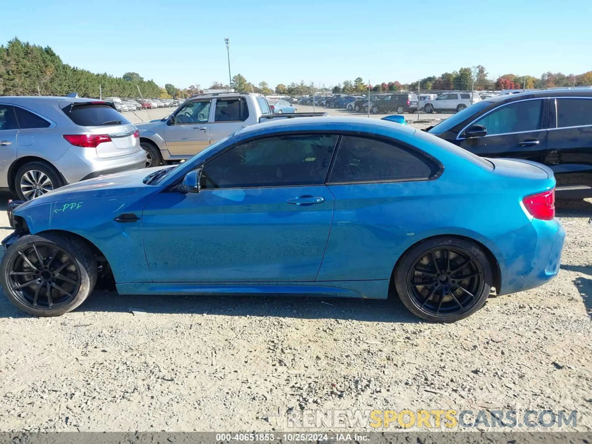 15 Photograph of a damaged car WBS2U7C5XK7D06755 BMW M2 2019