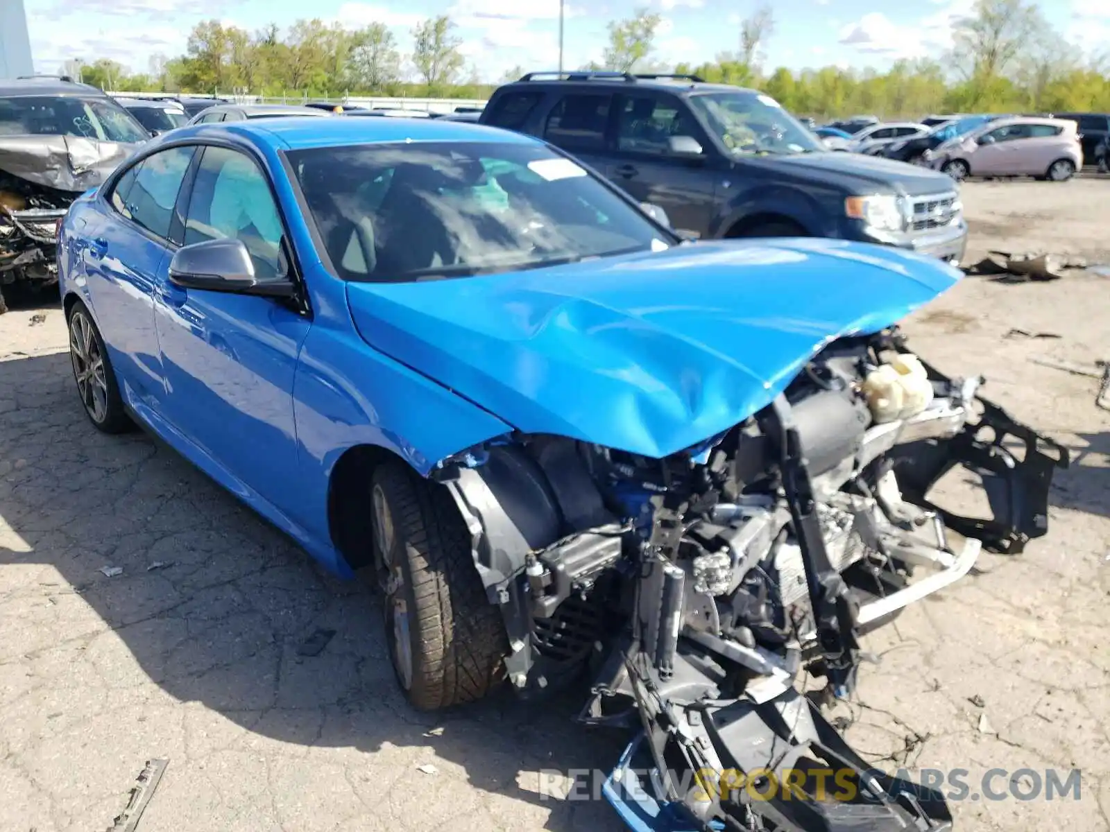 1 Photograph of a damaged car WBA13AL0XL7F68152 BMW M2 2020